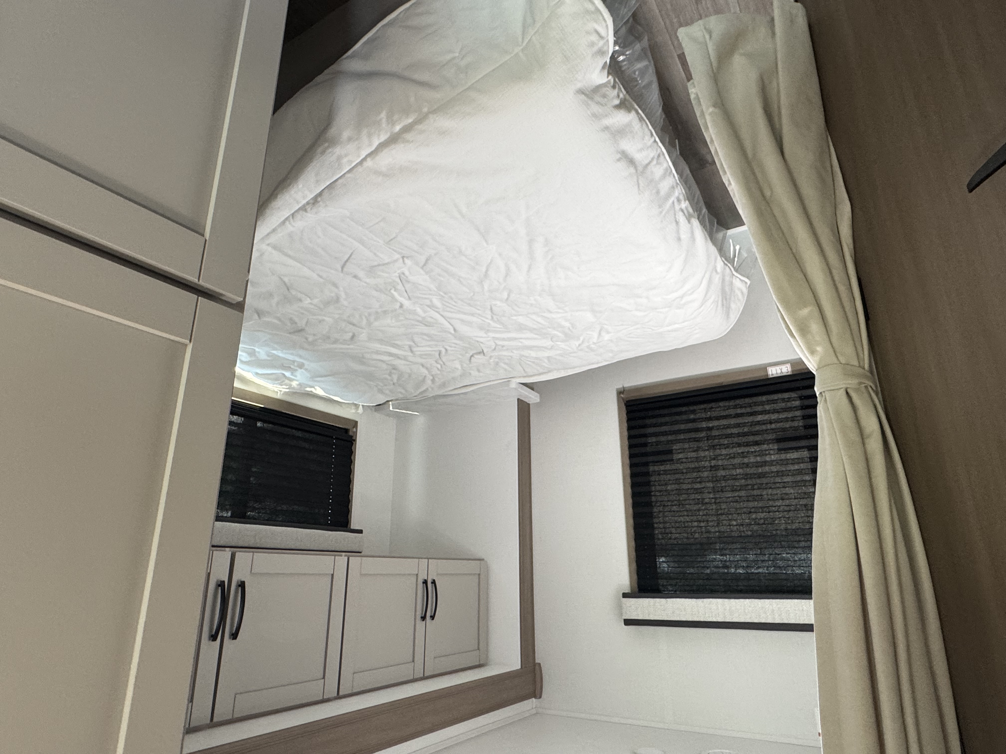 2027 ENTEGRA COACH ODYSSEY SE 22C - Image 18