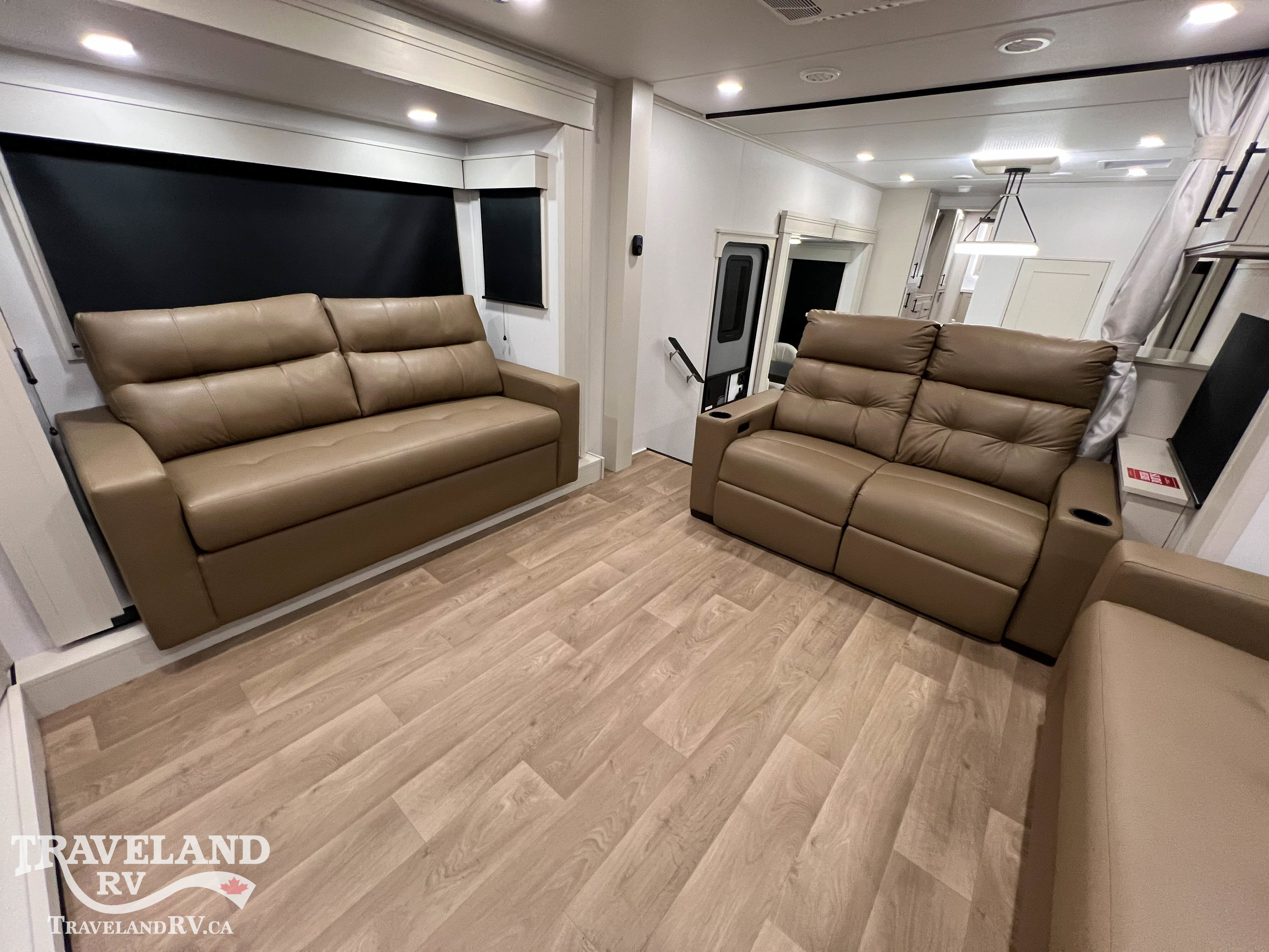 2026 Grand Design Solitude 380FL - Image 53