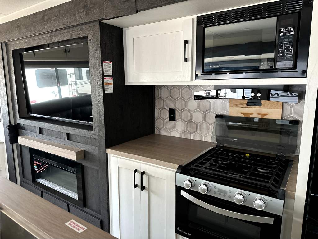 2026 VENTURE RV SIENNA 293VIK - Image 9