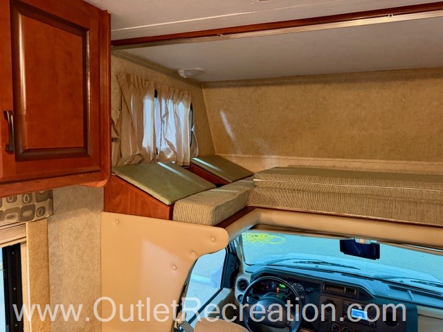 2012 Forest River Sunseeker 2300 - Image 11