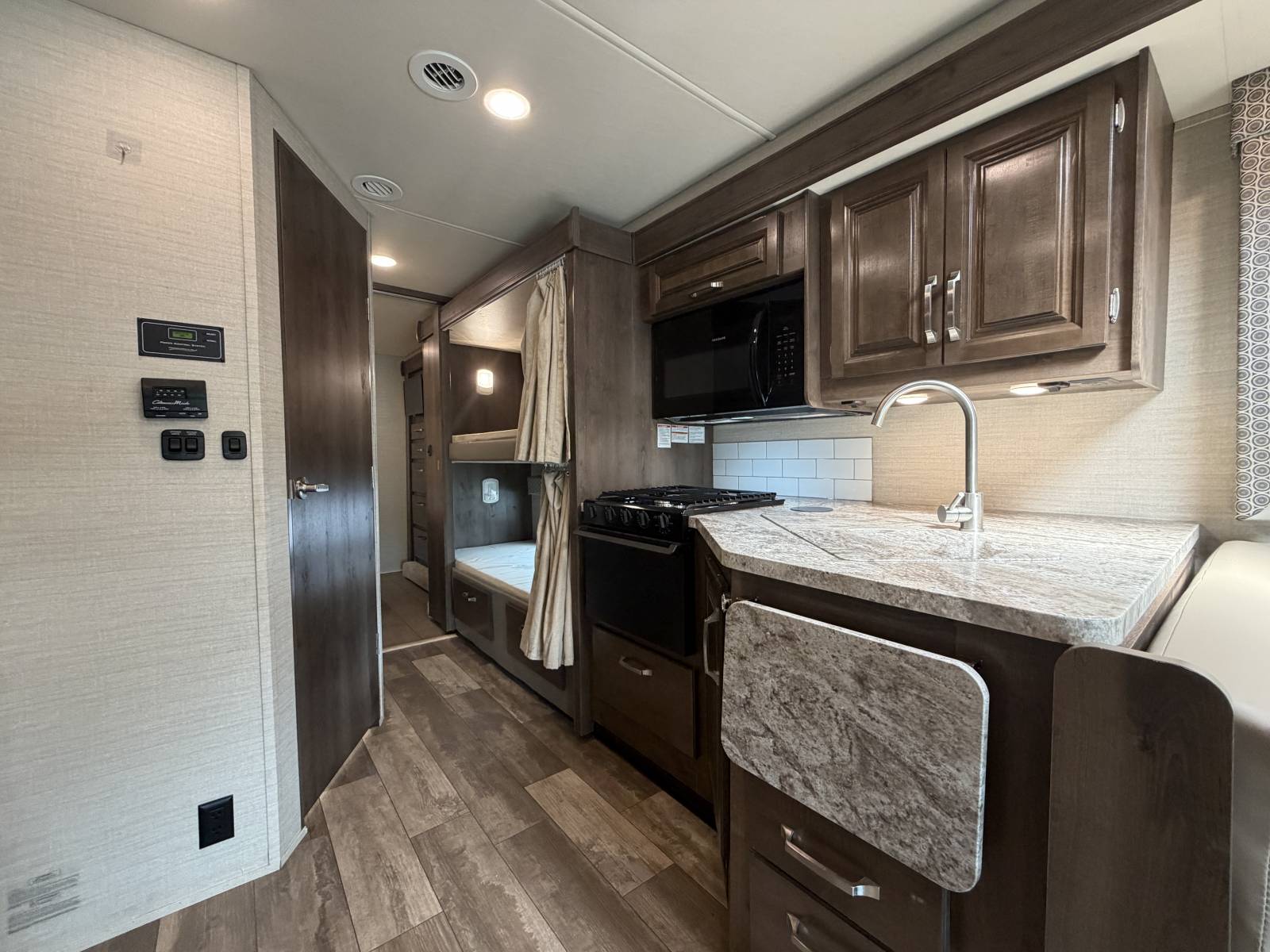 2019 Jayco Greyhawk 31F - Image 19