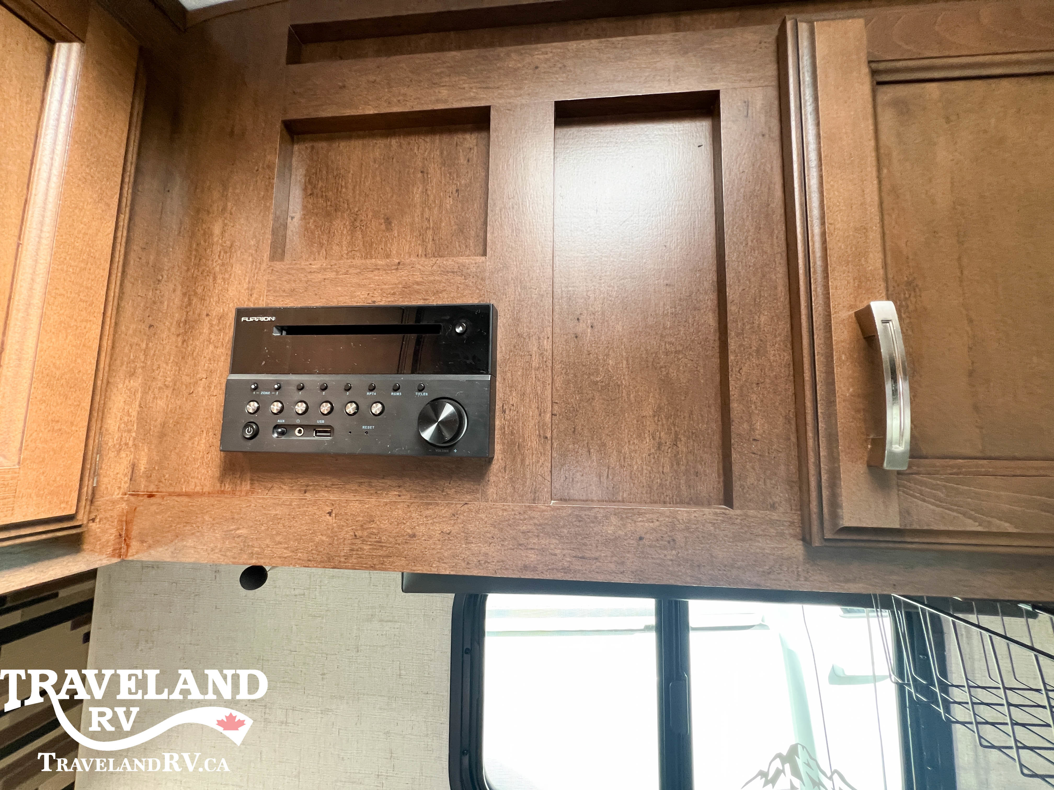 2017 Venture RV Sonic Lite SL149VML - Image 13