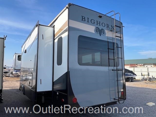 2022 Heartland Bighorn BH 3300 DL - Image 5