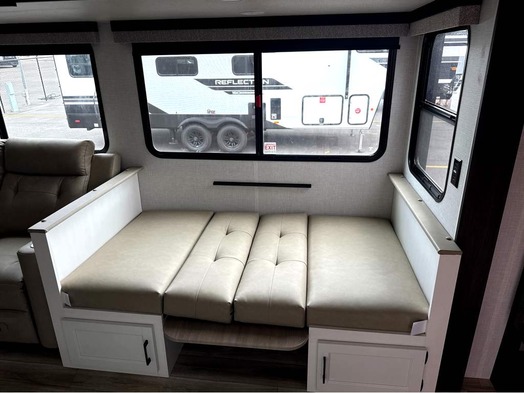 2027 VENTURE RV STRATUS 291VQB - Image 11