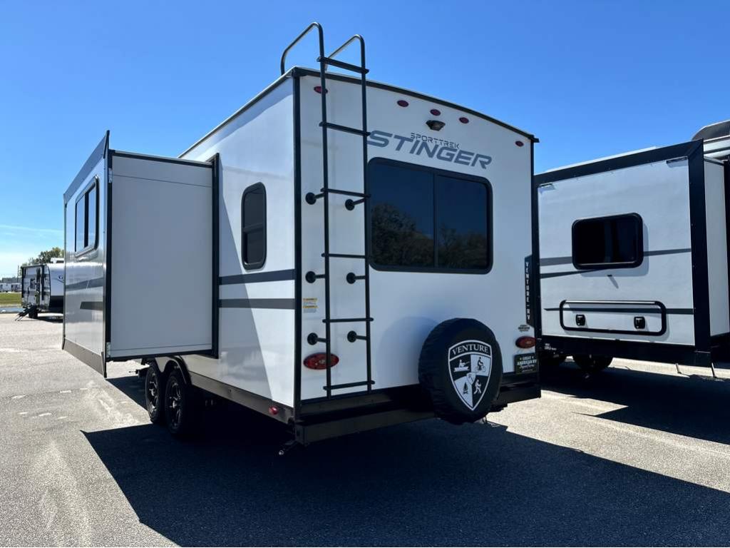 2026 VENTURE RV SPORTTREK STINGER 232VRL - Image 4