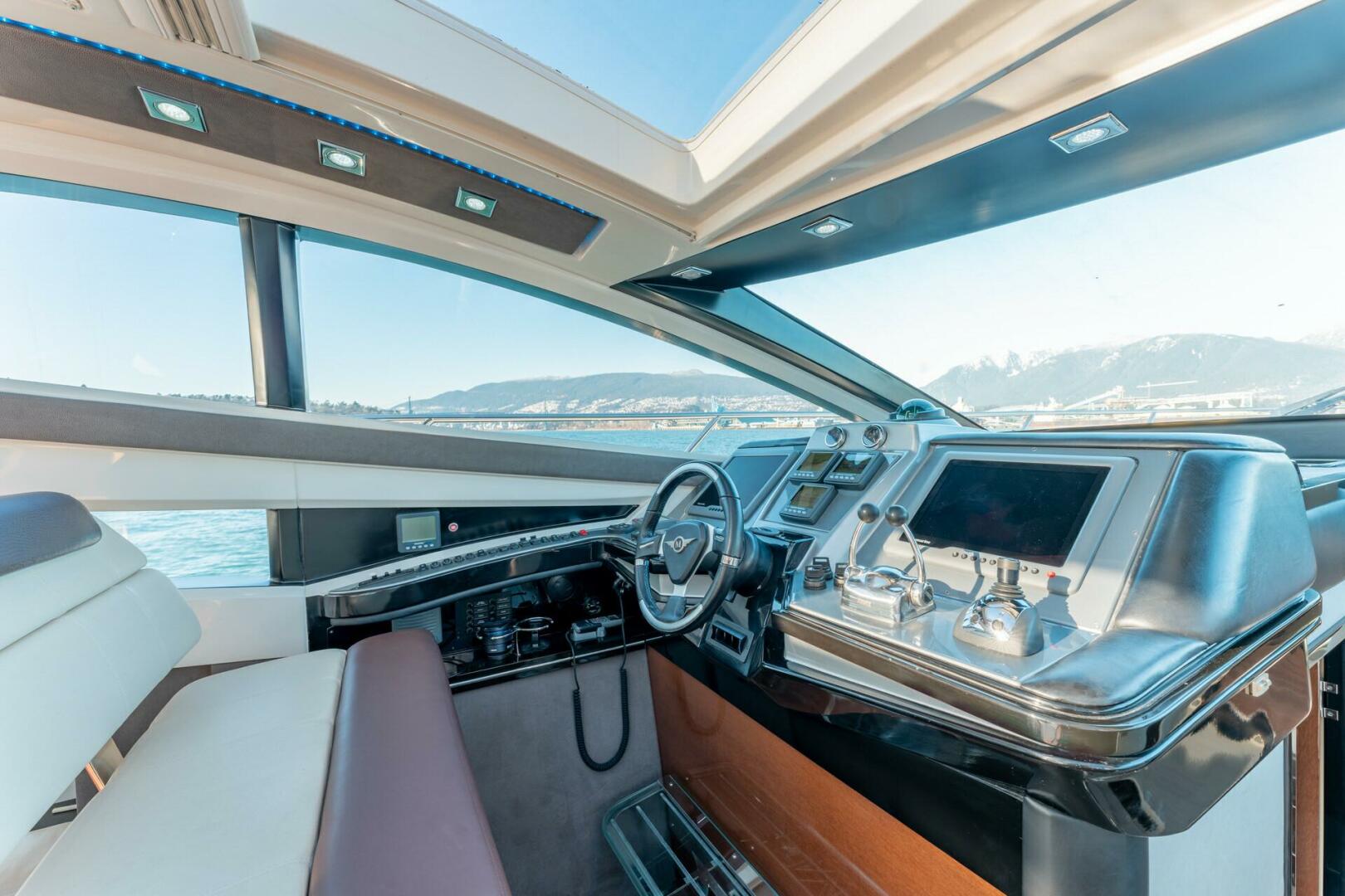2009 Marquis - Image 38