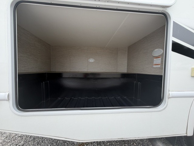 2022 Thor Motor Coach MAGNITUDE GA22 - Image 23
