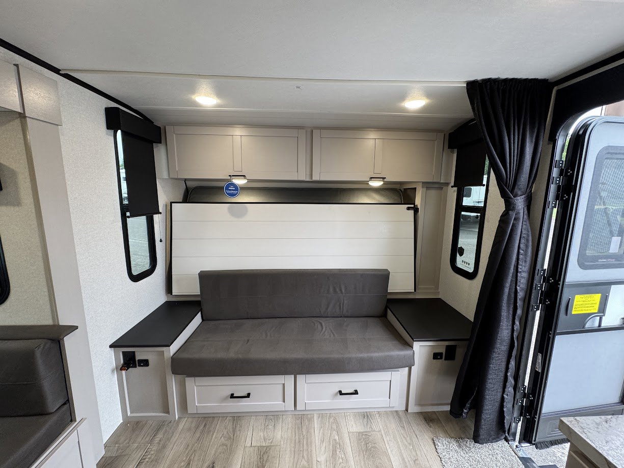 2026 JAYCO JAY FEATHER AIR 19MBS - Image 13