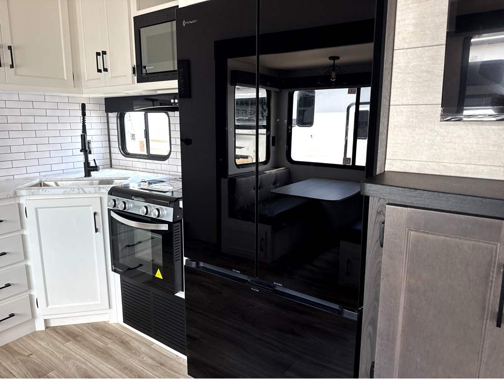 2027 VENTURE RV SPORTTREK 312VTB - Image 18