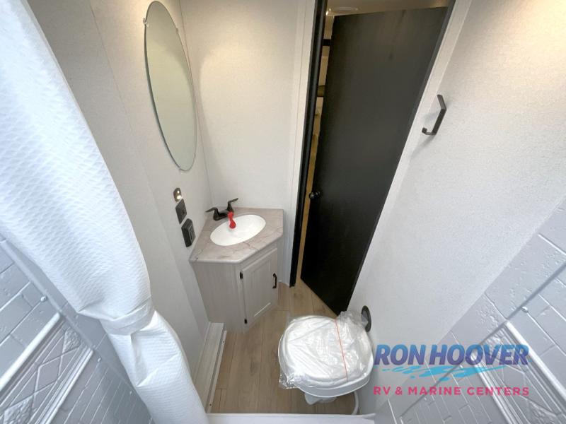 2026 PALOMINO 283BHCE - Image 30