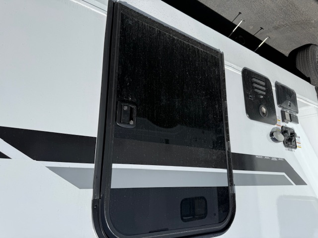 2026 CHEROKEE ALPHA WOLF 29TB - Image 5