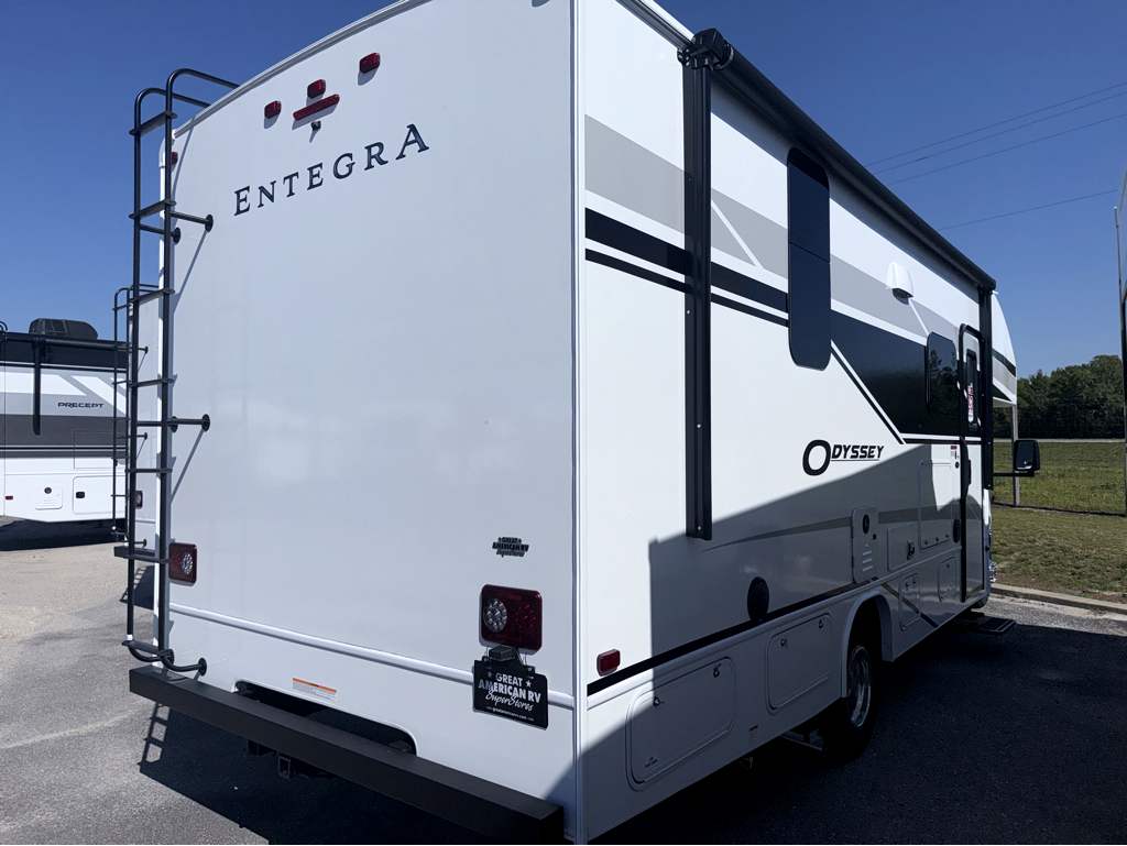 2027 ENTEGRA COACH ODYSSEY 24B - Image 4
