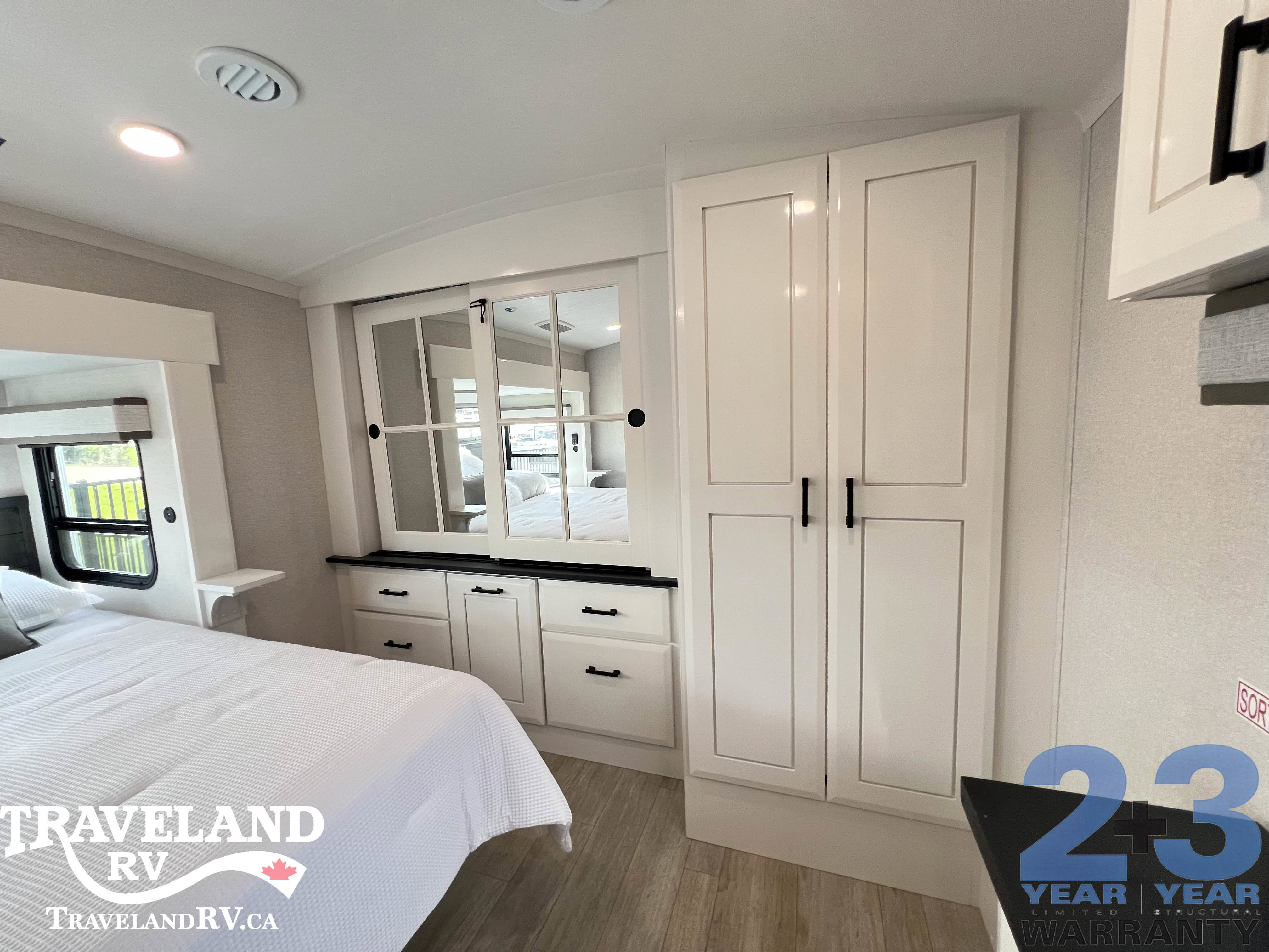 2026 Jayco Pinnacle 32RLTS - Image 39