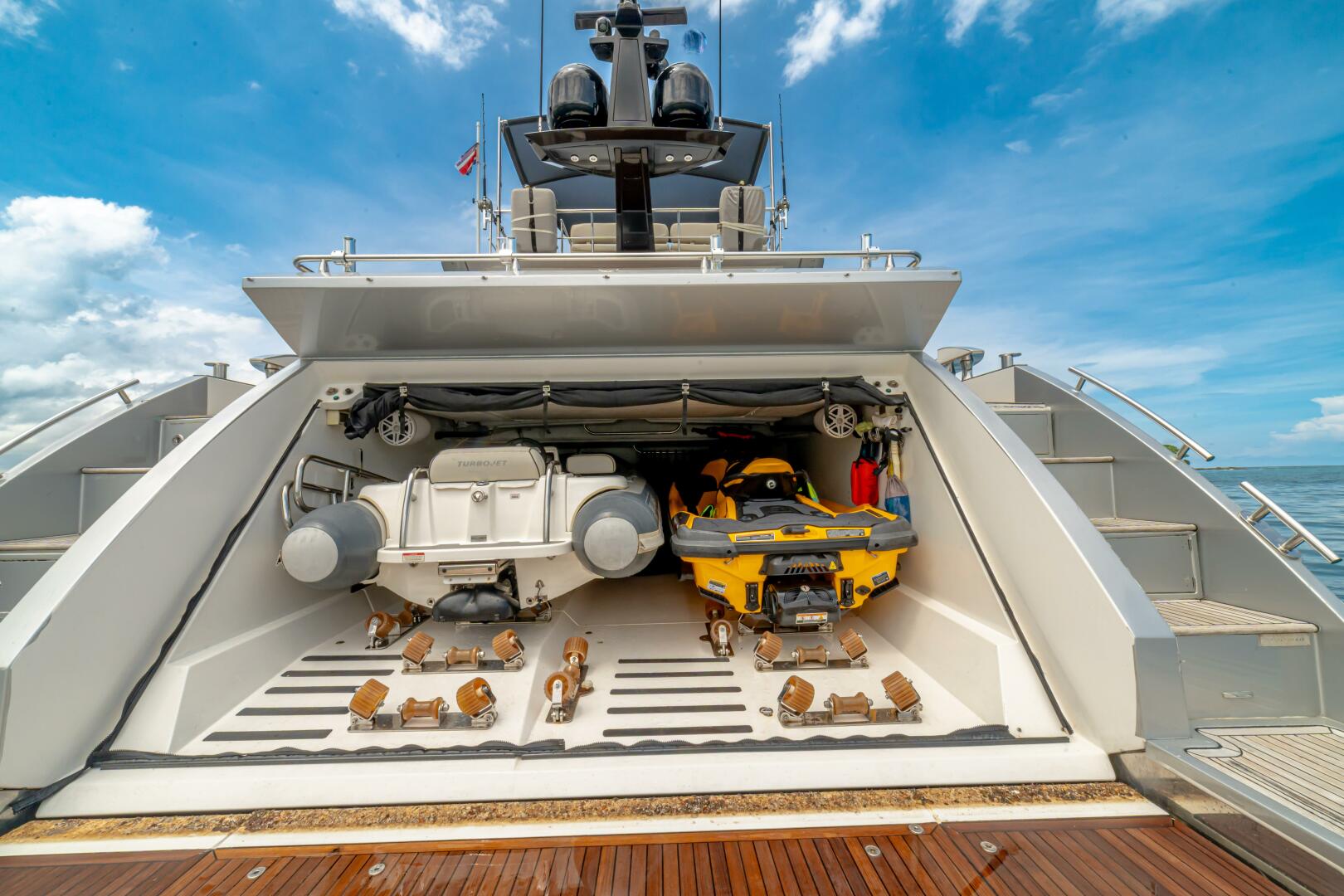 2017 Azimut 77S - Image 68