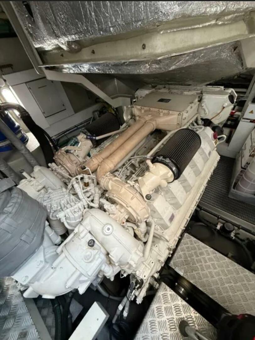 2017 Sunseeker 68 Predator - Image 37