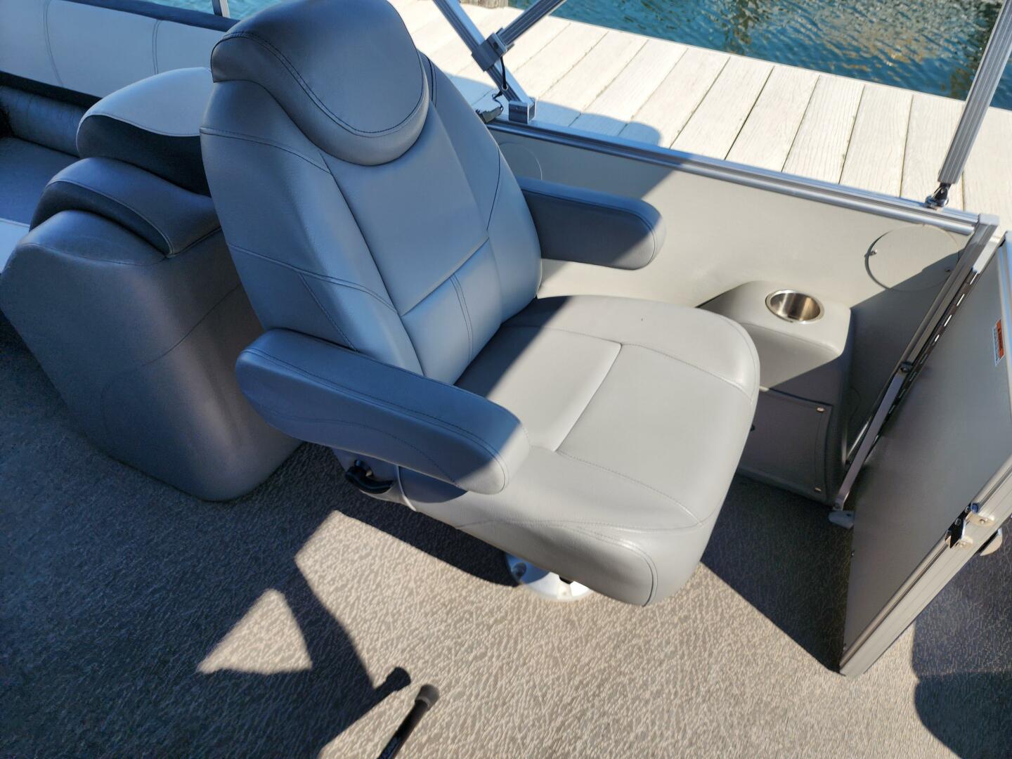 2021 Avalon - Image 4
