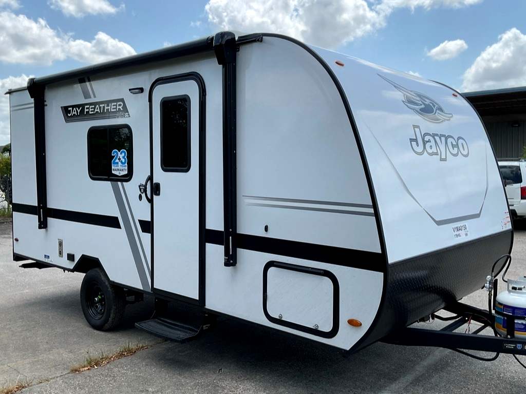 2027 Jayco Jay Feather Air SL 17BHSL - Image 2