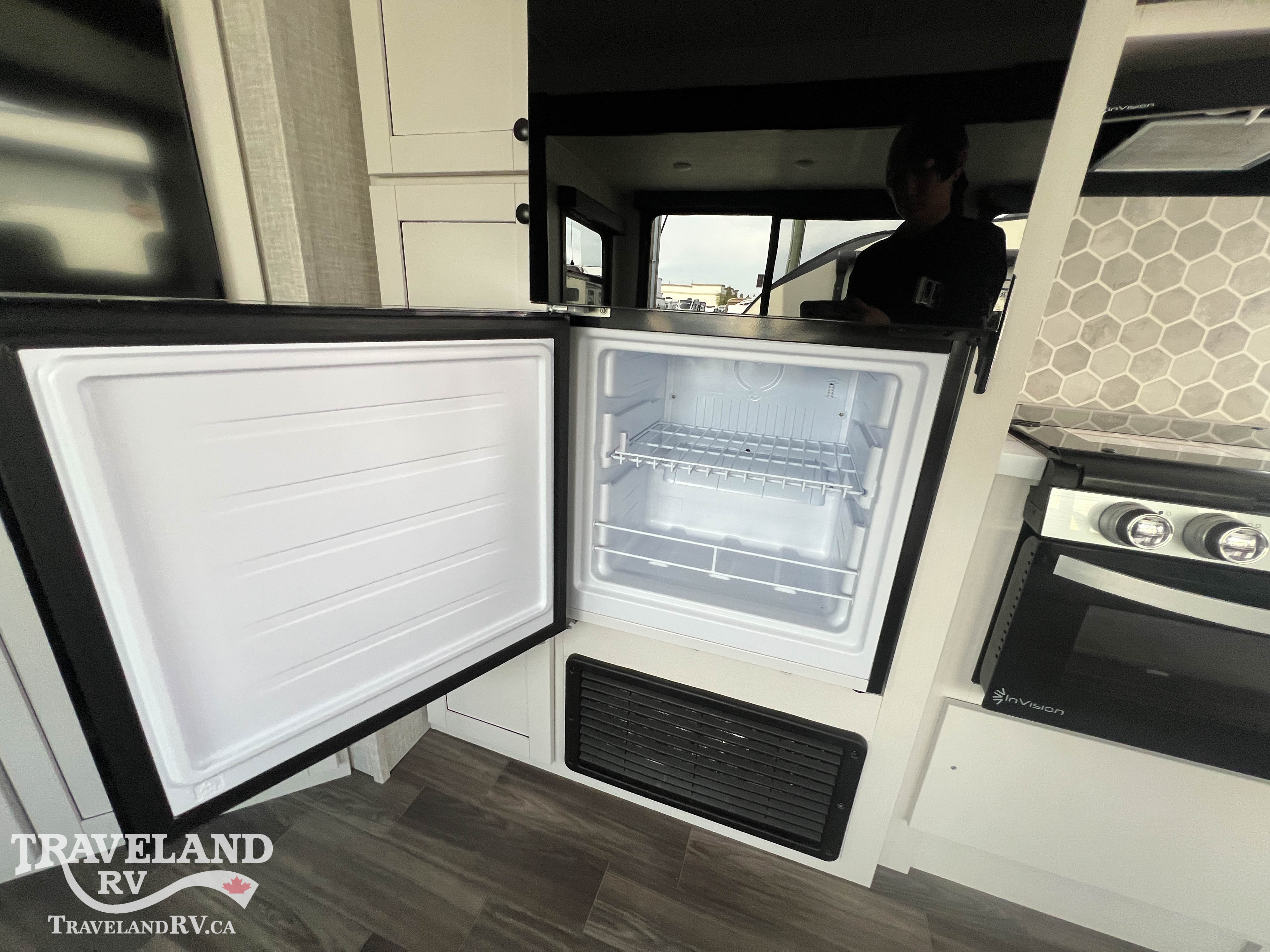 2025 Highland Ridge Range Lite 252RB - Image 15