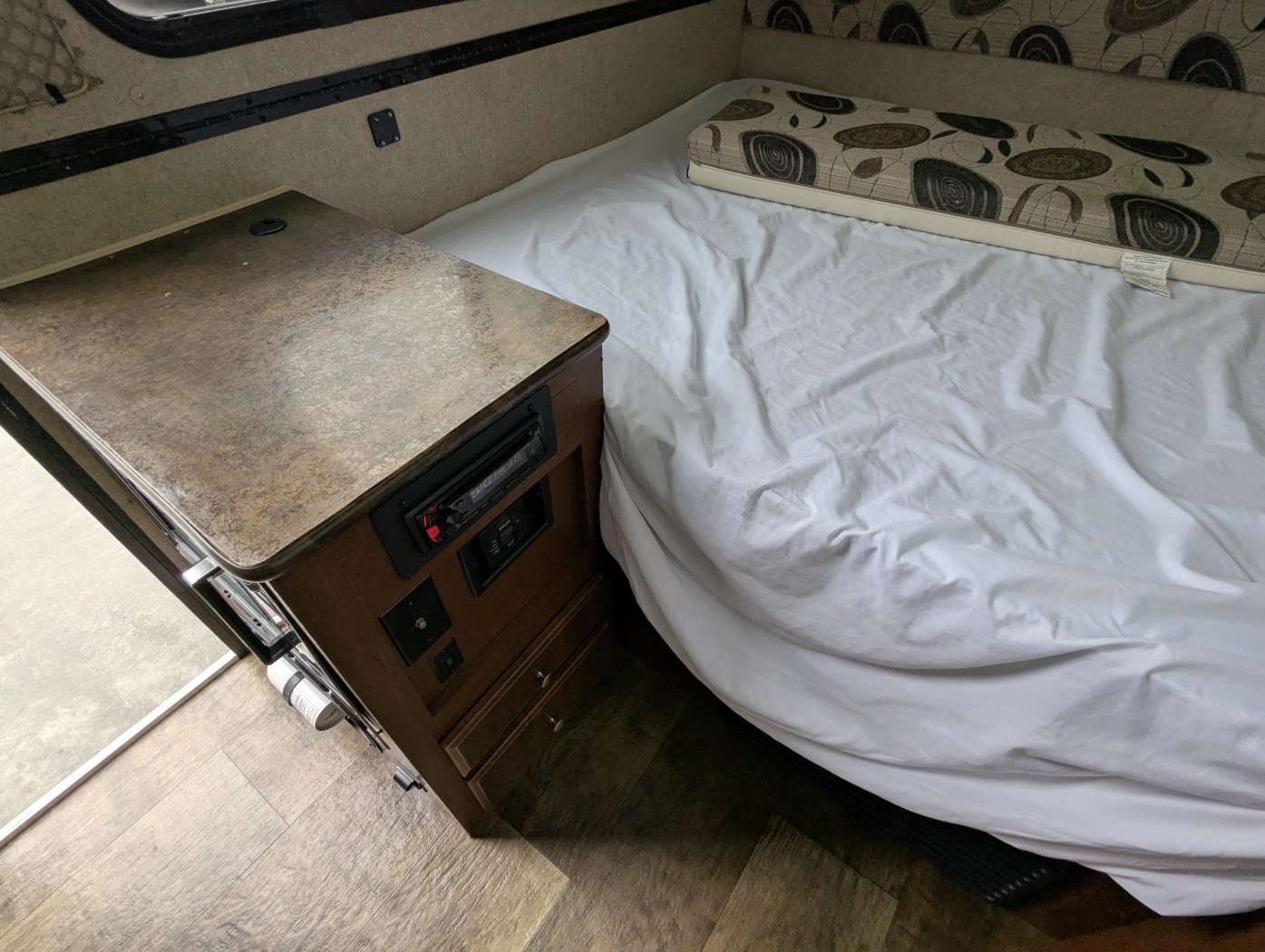 2016 Forest River Rockwood Hard Side A192HW - Image 14