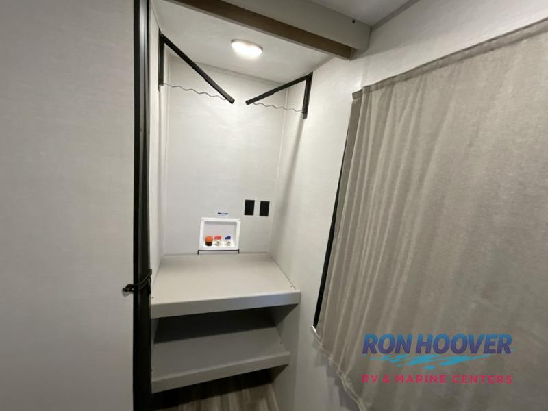 2025 FOREST RIVER 3400BH - Image 39