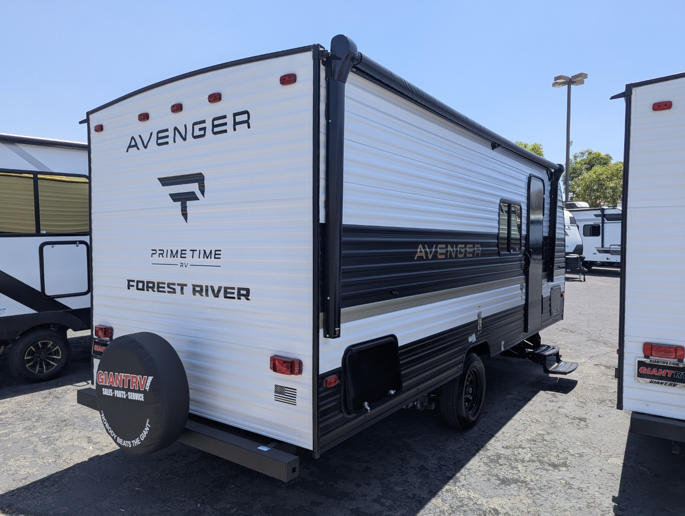 2026 Prime Time Avenger LT 18DBS - Image 5