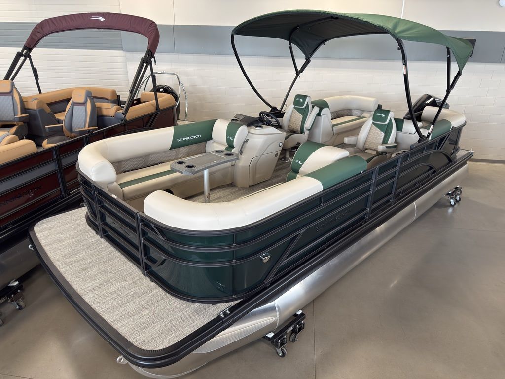 2026 Bennington 23 SSR Tritoon Pontoon - Image 2