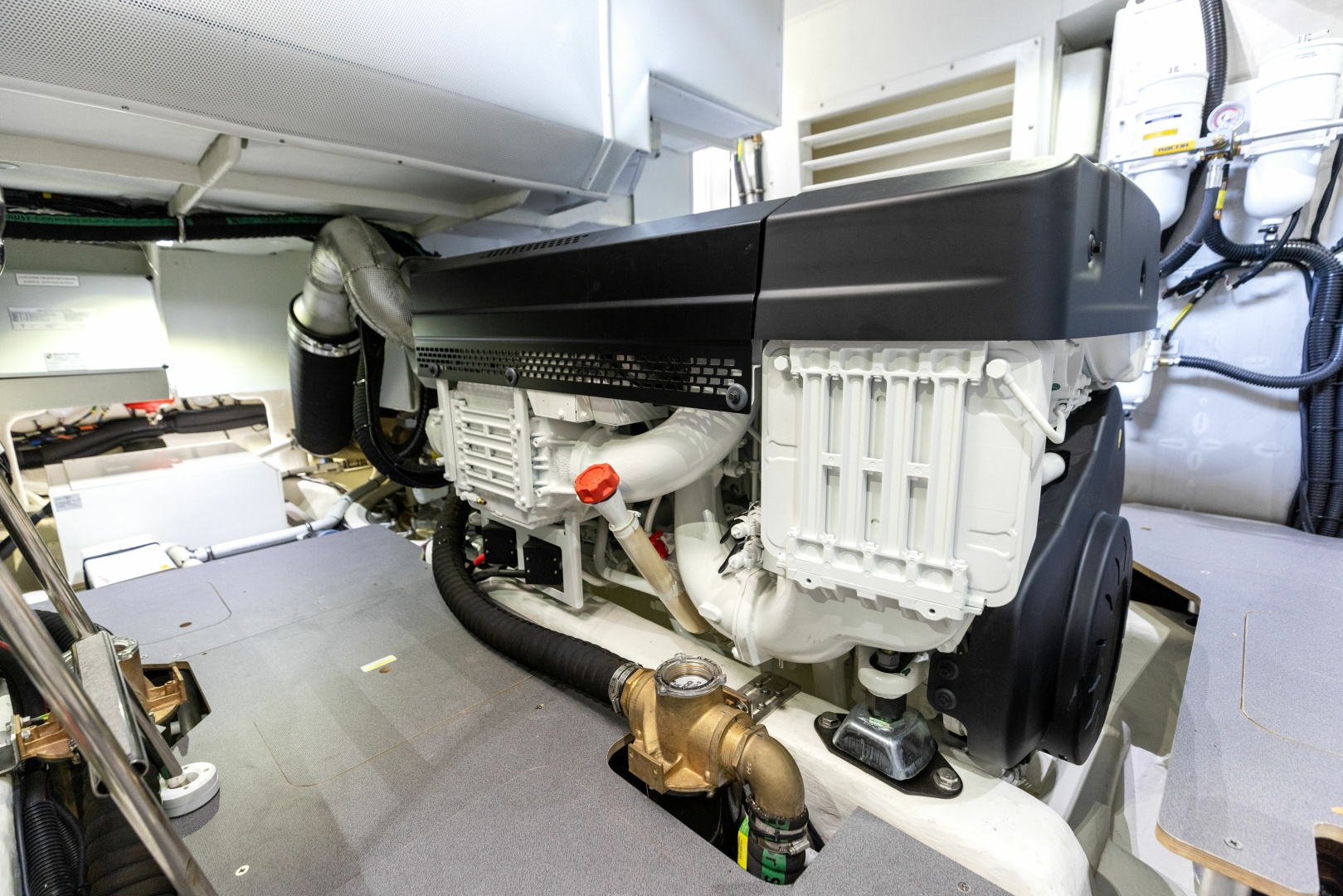 2024 Absolute Navetta 64 - Image 111