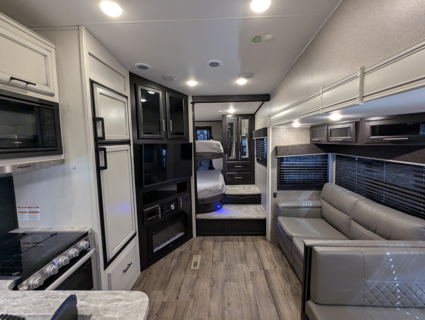 2021 Jayco Eagle HT 29.5BHOK - Image 23
