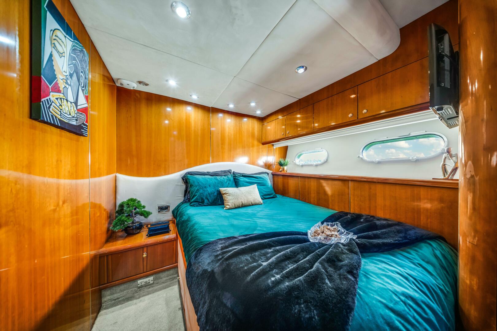 2003 Sunseeker 94 Motor Yacht - Image 27