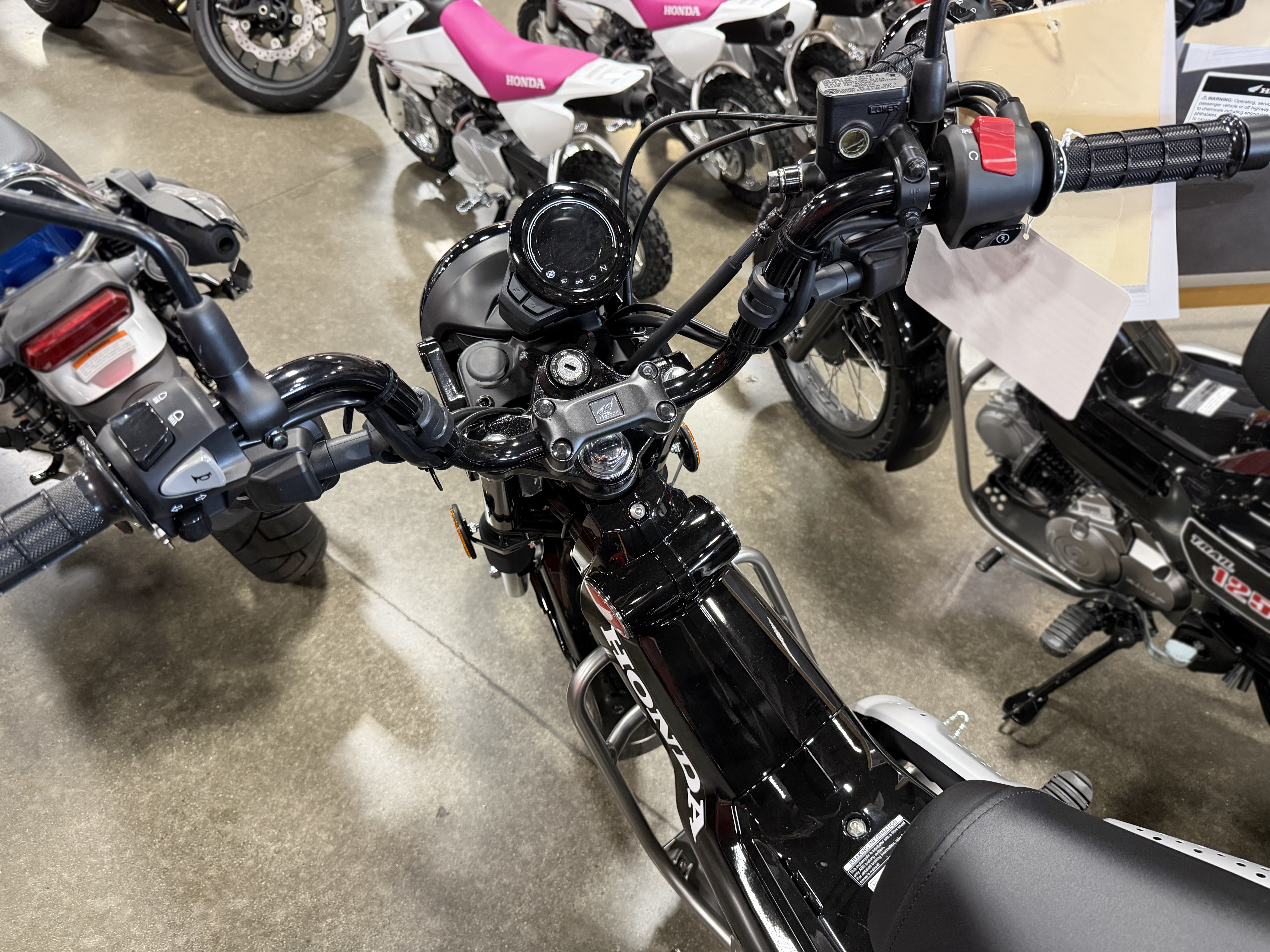 2026 Honda Trail125 - Image 2