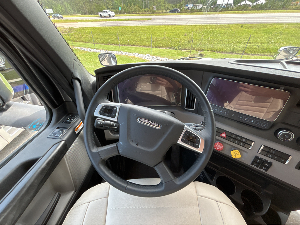 2026 ENTEGRA COACH CENTURION 39N - Image 30
