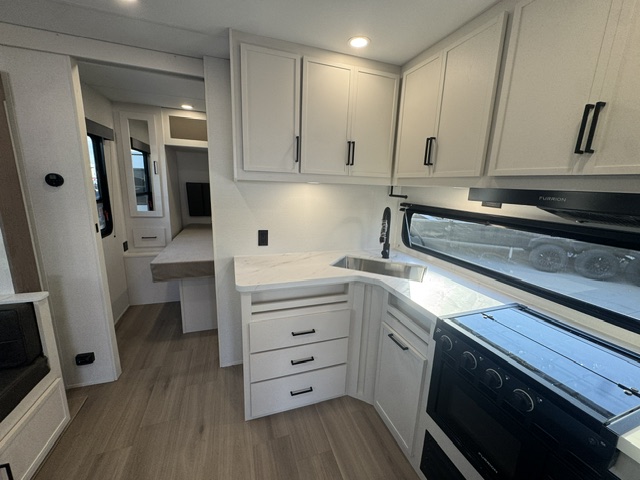 2027 MOMENTUM 28MAV - Image 17