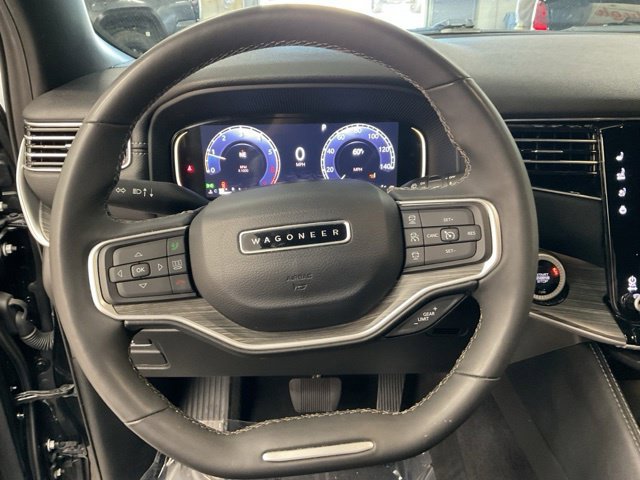 2024 Jeep Wagoneer Utility 4D Series III 4WD - Image 14