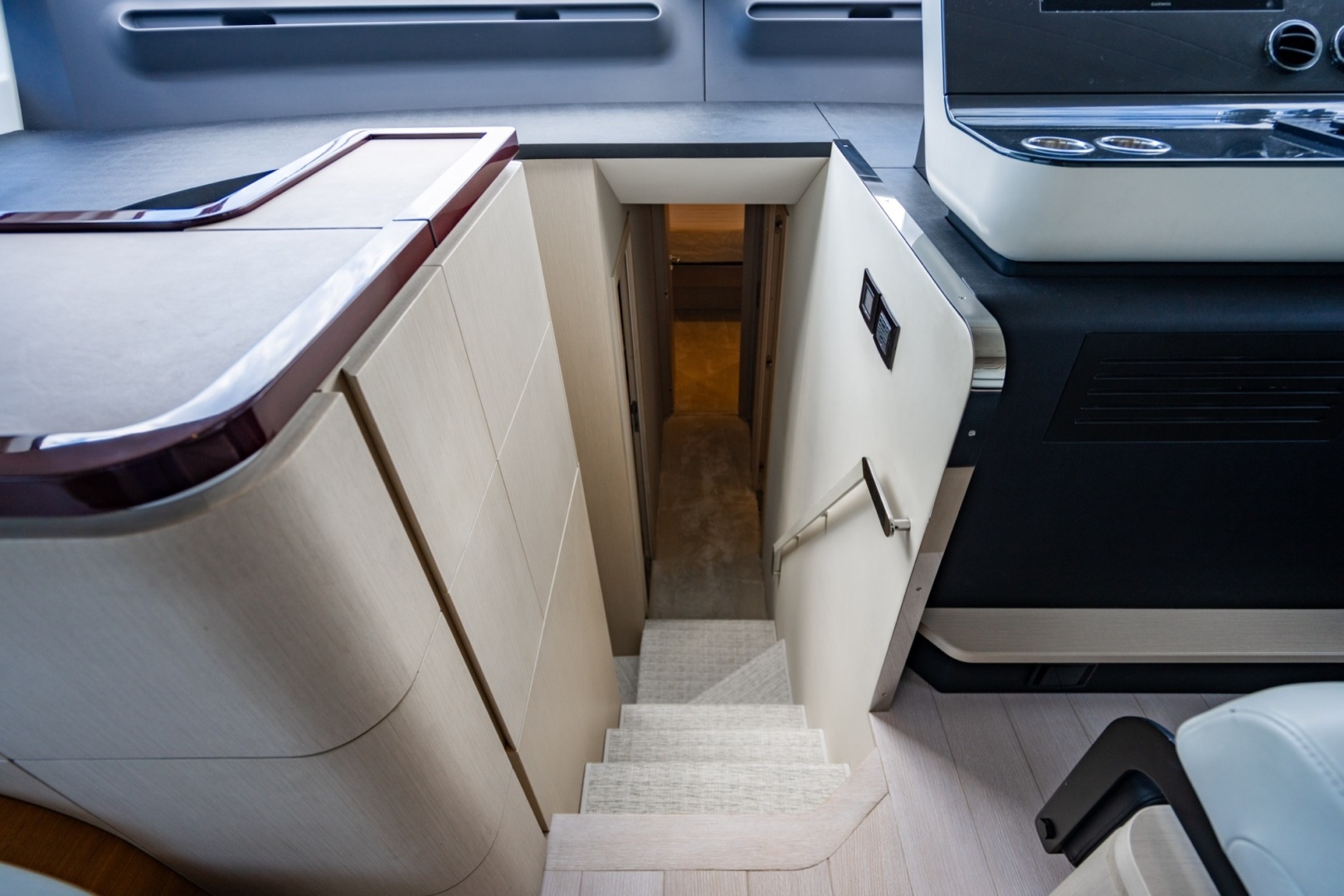 2023 Azimut Azimut Fly 68 Base - Image 12
