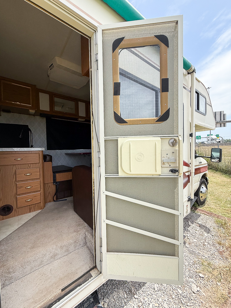 1994 FLEETWOOD SEARCHER M-Z29 - Image 23