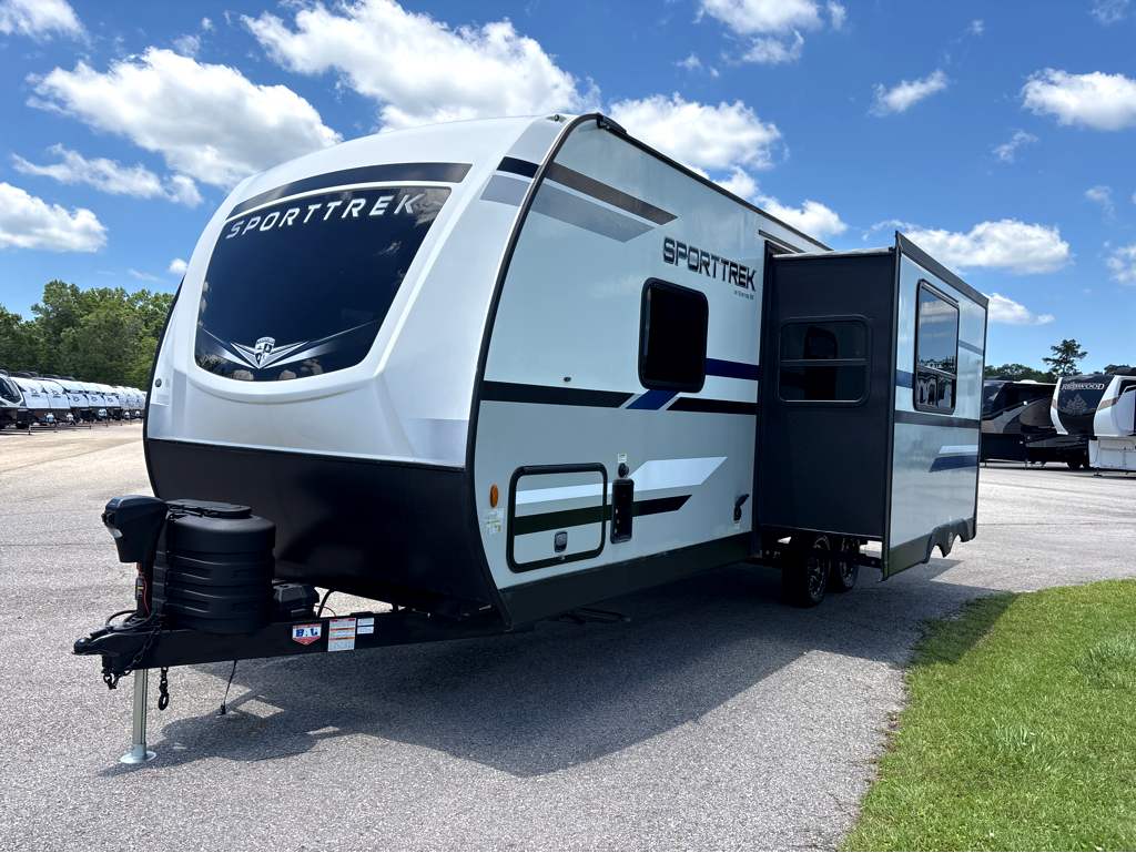 2022 VENTURE RV SPORTTREK 241VMS - Image 3