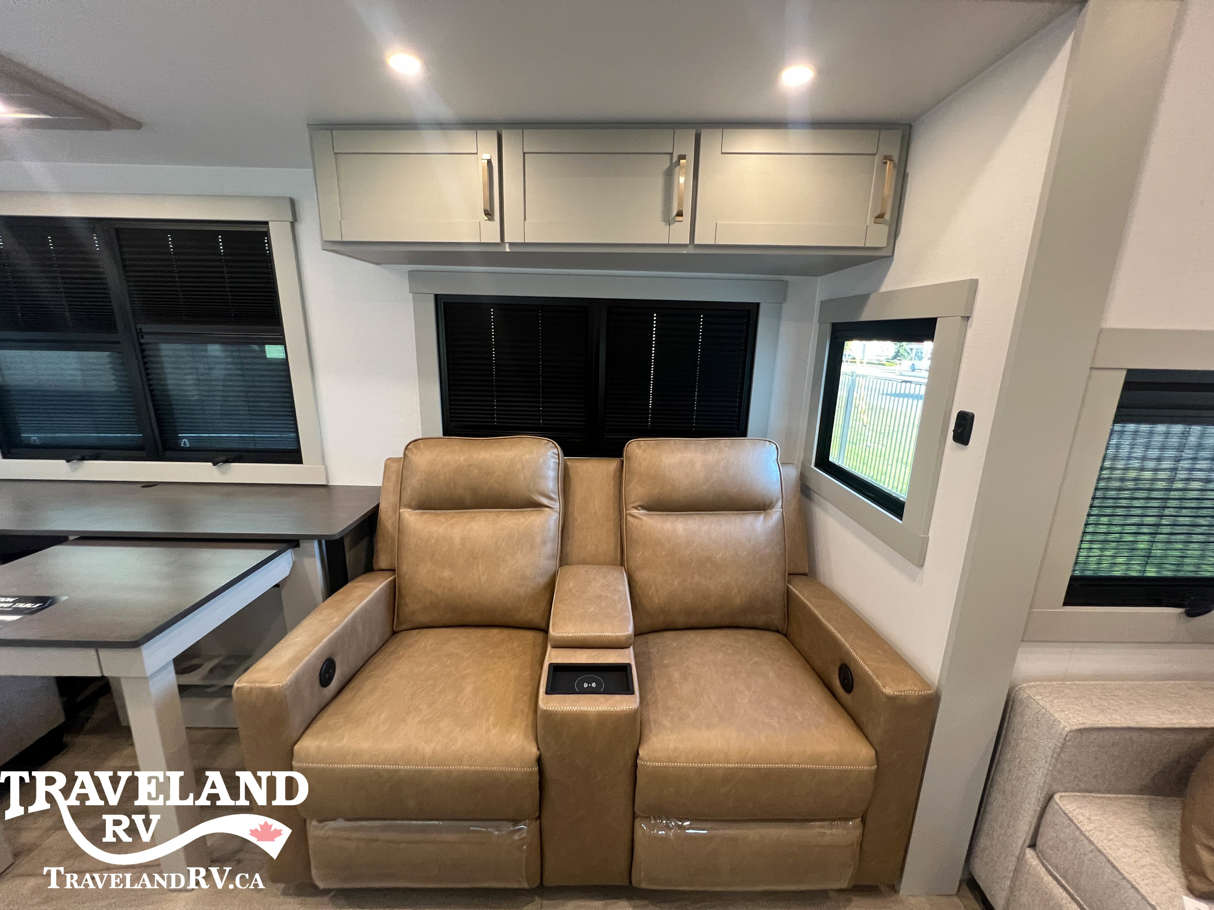 2026 Brinkley RV Model Z 3515 - Image 23
