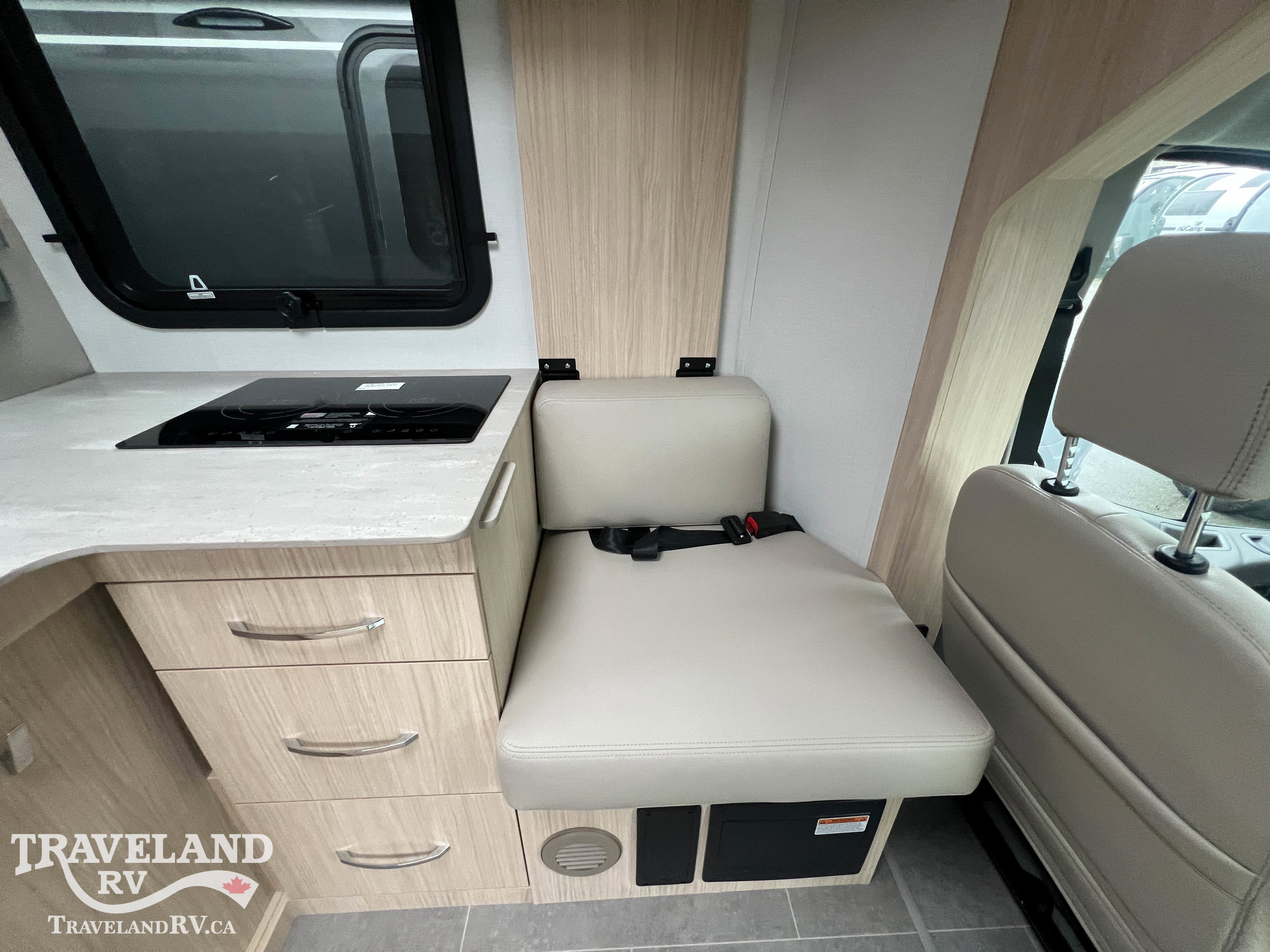 2026 Leisure Travel Wonder W24RL - Image 9