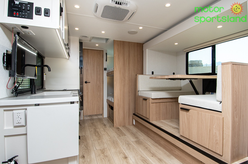 2027 Winnebago Micro Minnie 2200MBH - Image 17