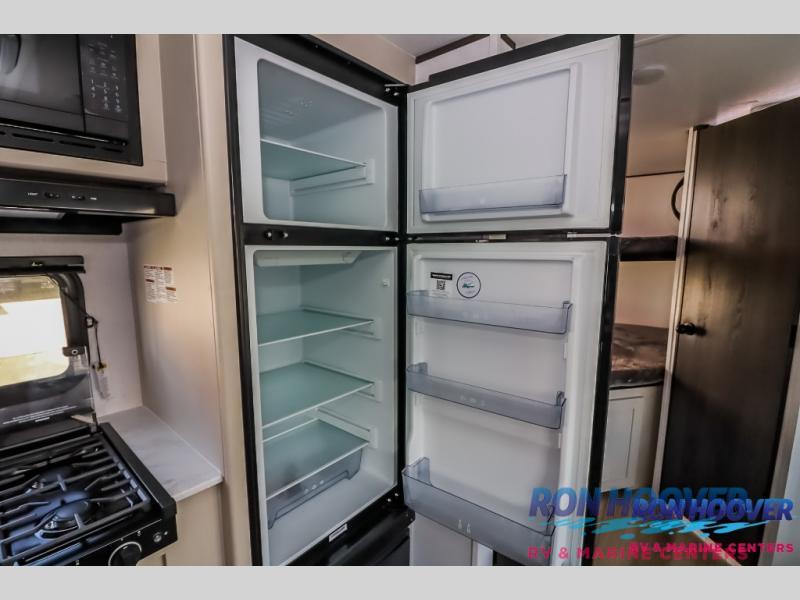 2025 COACHMEN SPIRIT 26BH - Image 23