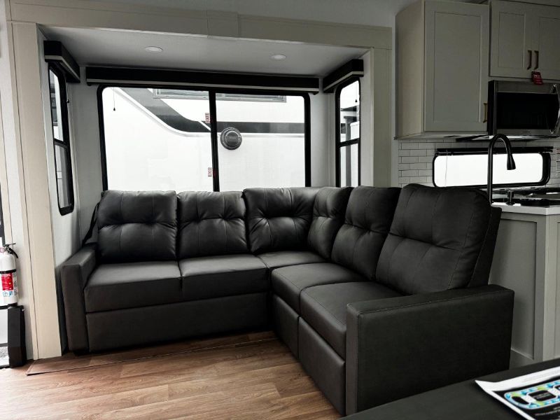 2026 Grand Design Influence 3904BH - Image 13
