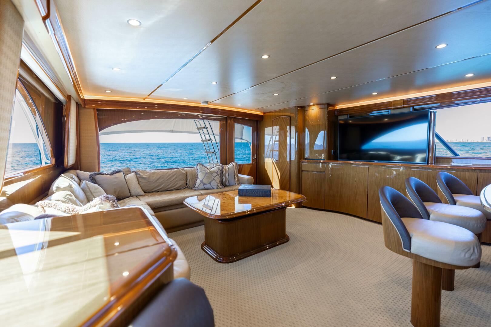 2013 Viking 76 Convertible - Image 5