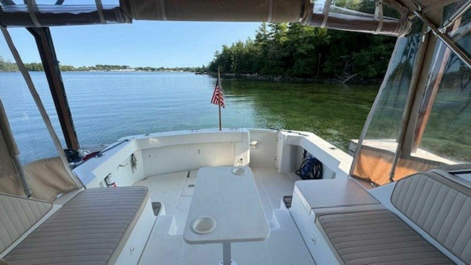 2000 Mainship 34 Pilot - Image 6