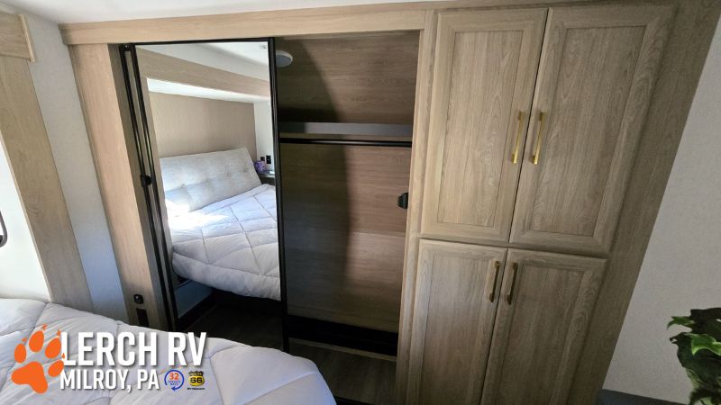 2026 KZ RV Ridgeway 36MB - Image 25