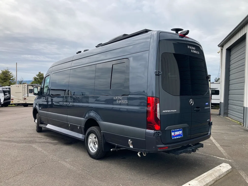 2024 Holiday Rambler Xpedition SL4E - Image 5