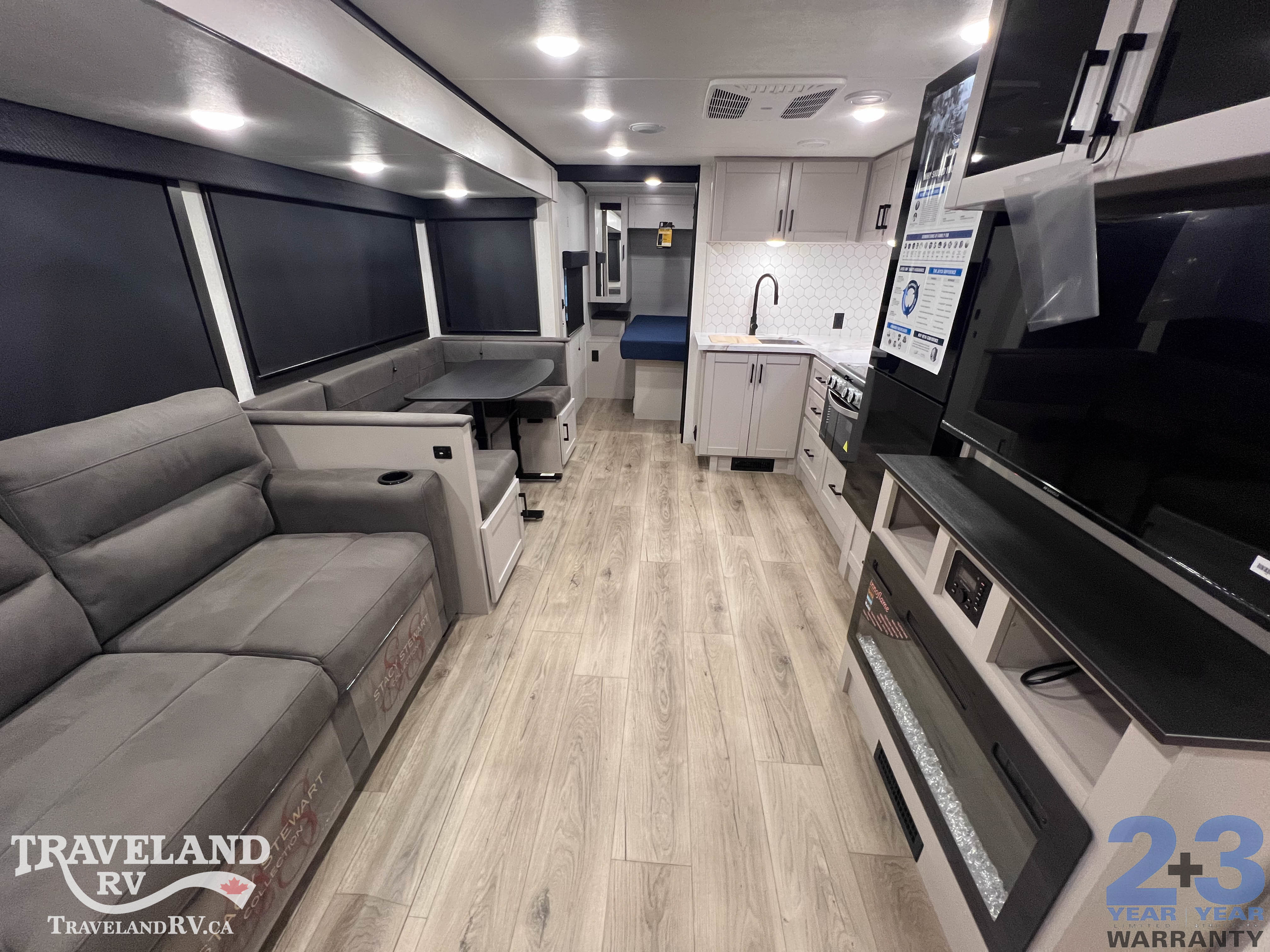 2026 Jayco Jay Feather 27BH - Image 3