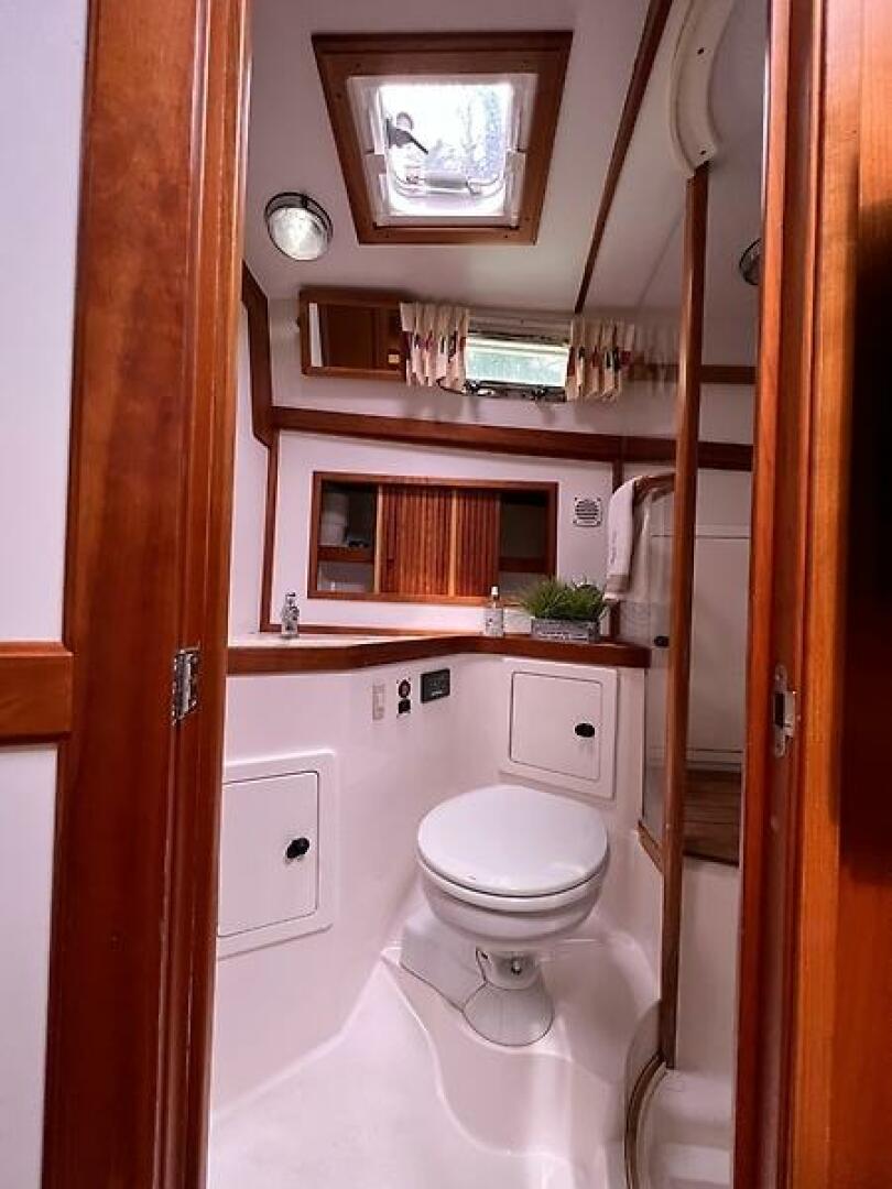 2004 Sabre 42 Express Hardback Base - Image 67
