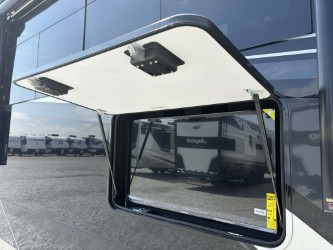 2027 JAYCO PINNACLE 32RLTS - Image 3