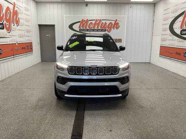 2025 Jeep Compass Limited 4x4 - Image 2