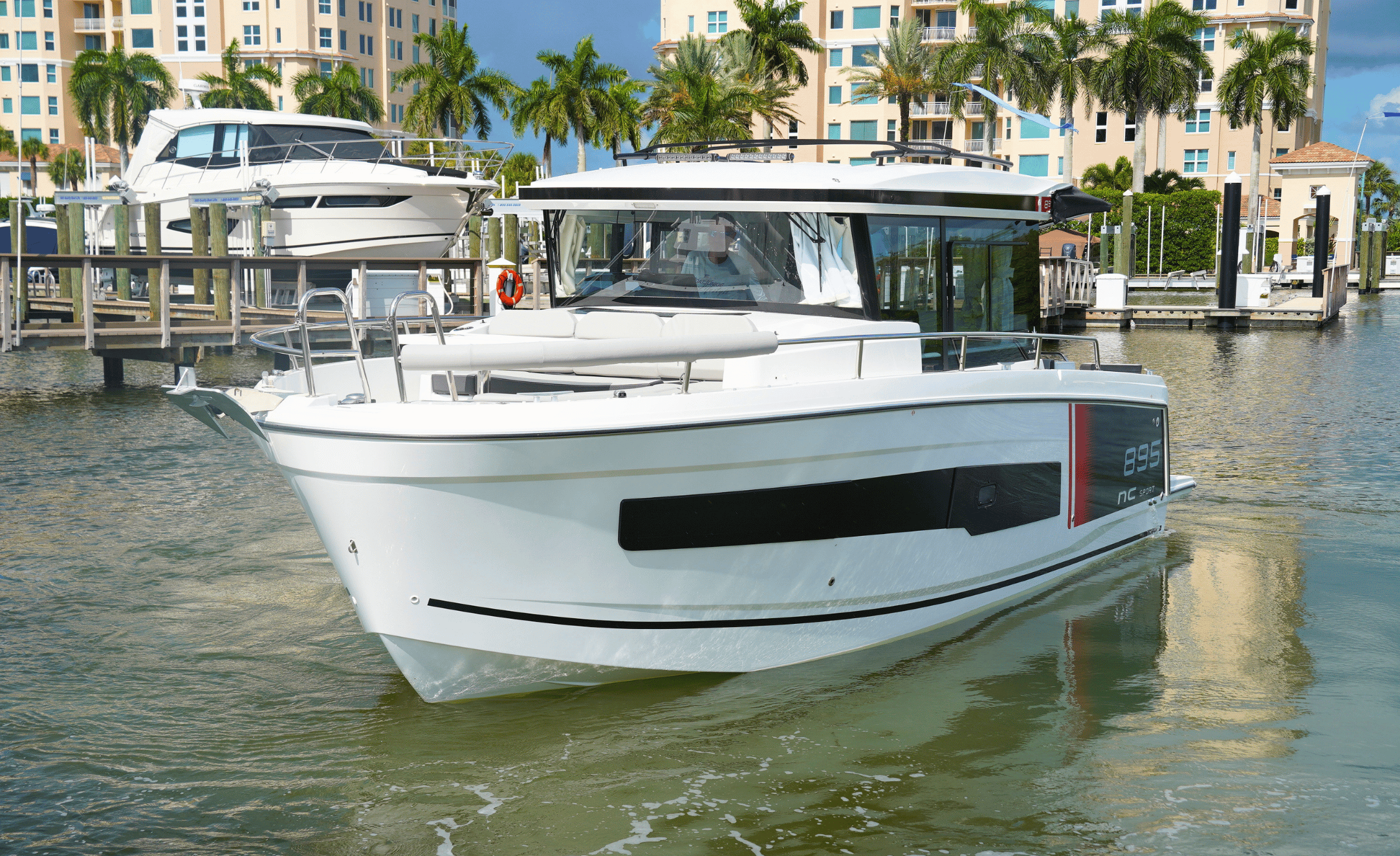 2027 JEANNEAU NC 895 SPORT S2 - Image 9